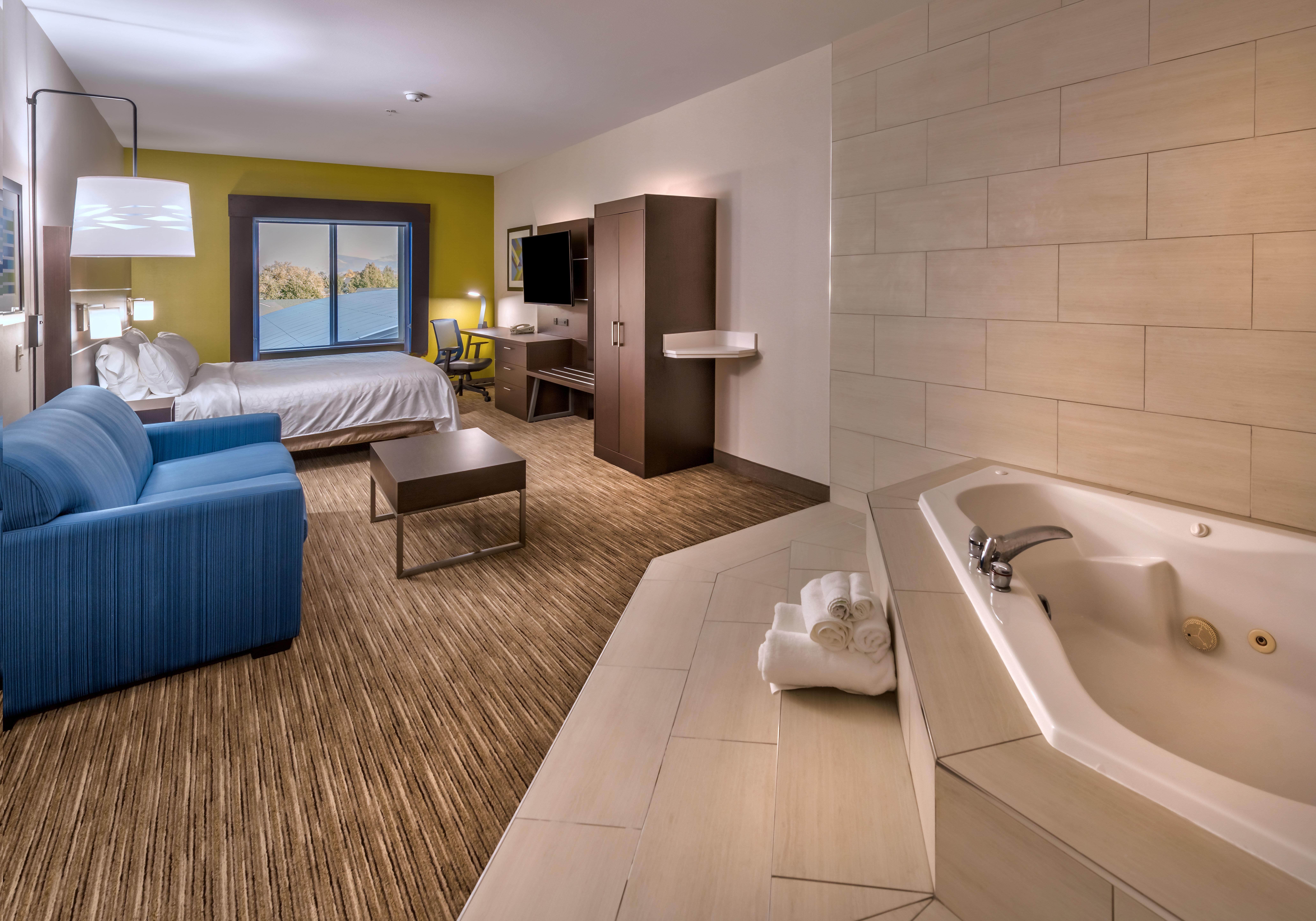 Holiday Inn Express Hotel & Suites Minden By Ihg Eksteriør billede